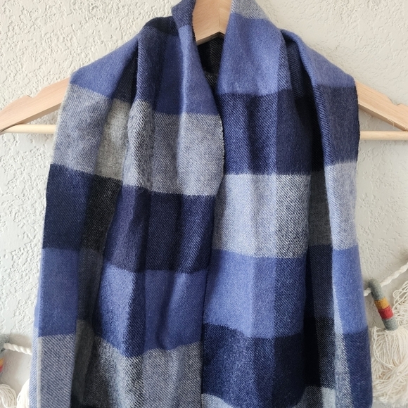 Classic Alpaca 100% Baby Alpaca Woven Buffalo Plaid Scarf Blue Winter Warm - Picture 6 of 8